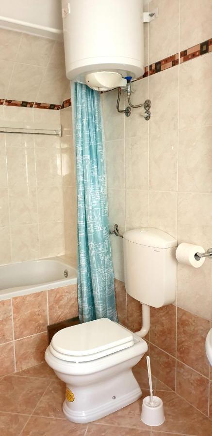 Apartments And Room Vela Senj  Ngoại thất bức ảnh